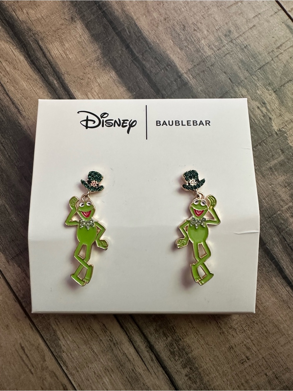 NWT Disney X BAUBLEBAR Kermit the Frog St. Patrick's Day Earrings